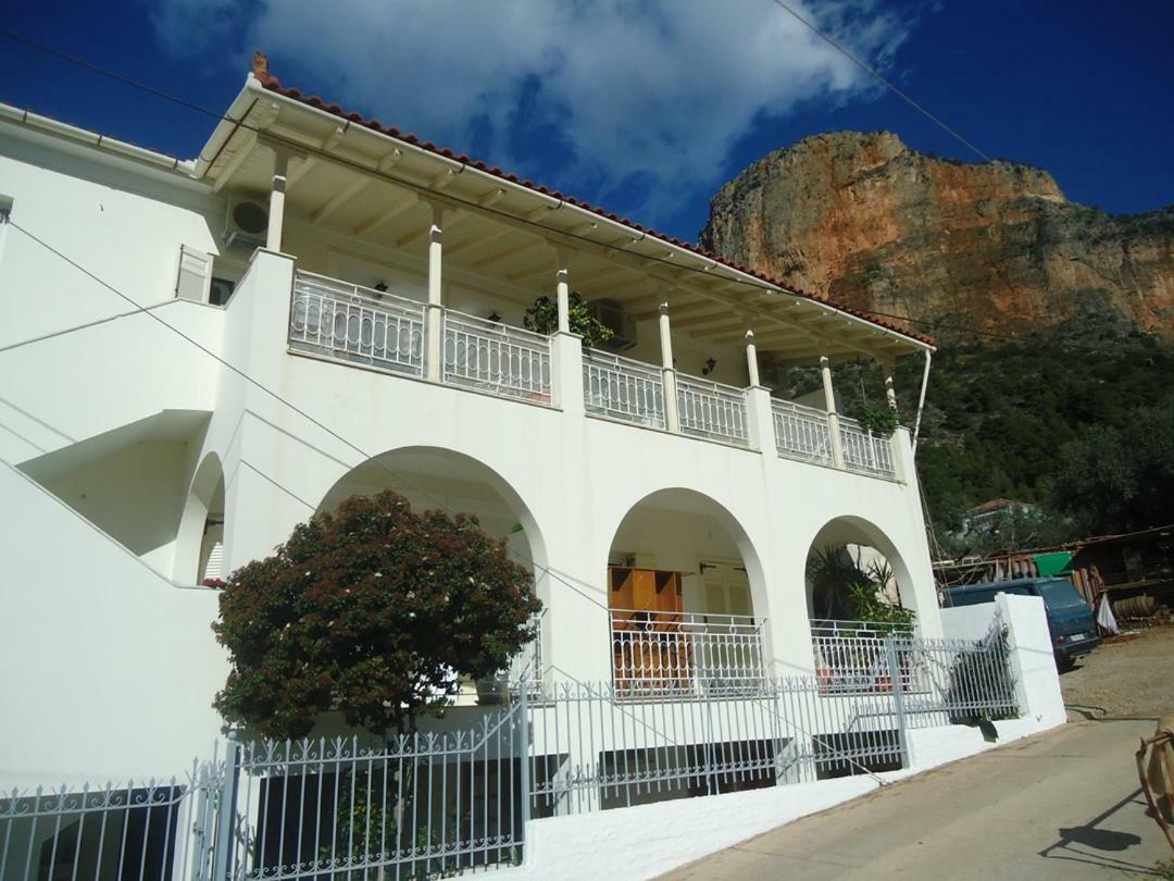 Leonidio Climb2Red Home Bagian luar foto
